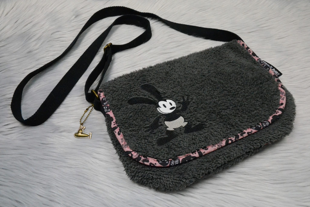 Tokyo DisneySea Oswald Handbag